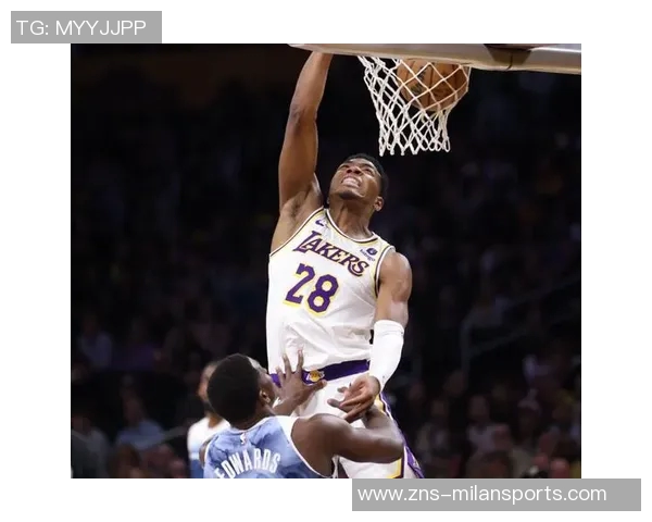 浓眉称赞拉塞尔专注职业精神改变比赛走势展现真正球员风范 浓眉称赞拉塞尔专注职业精神改变比赛走势展现真正球员风范