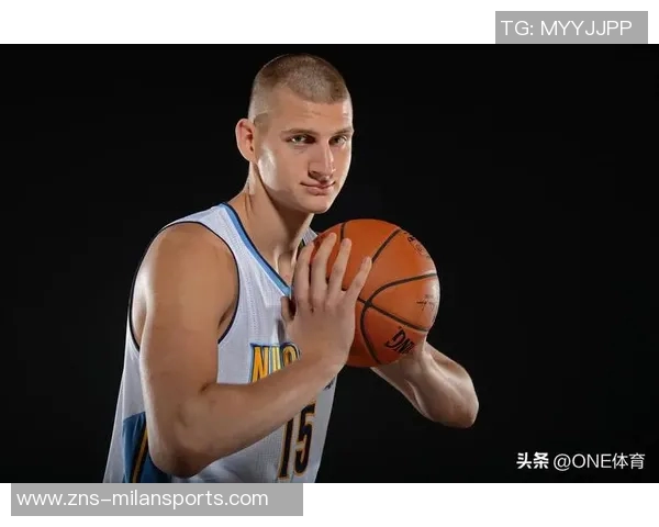 约基奇赛季数据惊人场均24分13篮板12助攻轻松实现三双表现令人赞叹 约基奇赛季数据惊人场均24分13篮板12助攻轻松实现三双表现令人赞叹