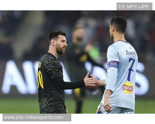 小马哥助力球队防守升级梅西伪九角色继续引领进攻新局面 小马哥助力球队防守升级梅西伪九角色继续引领进攻新局面